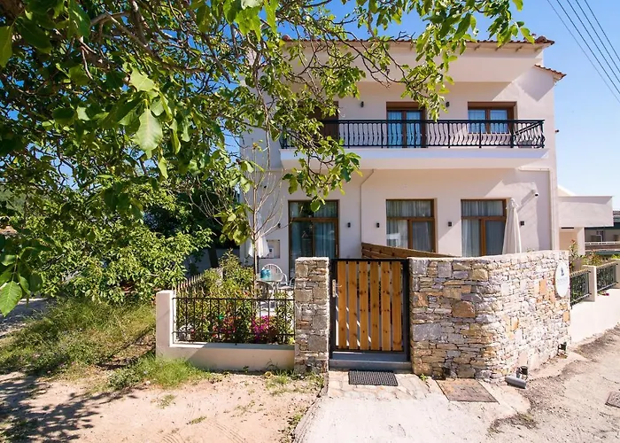 On The Rocks Theologos (Thasos)