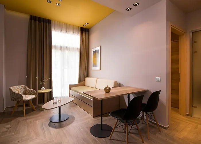 On The Rocks 3* Theologos (Thasos)